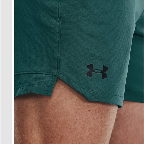 UA 8 in shorts - Picture 7 of 12
